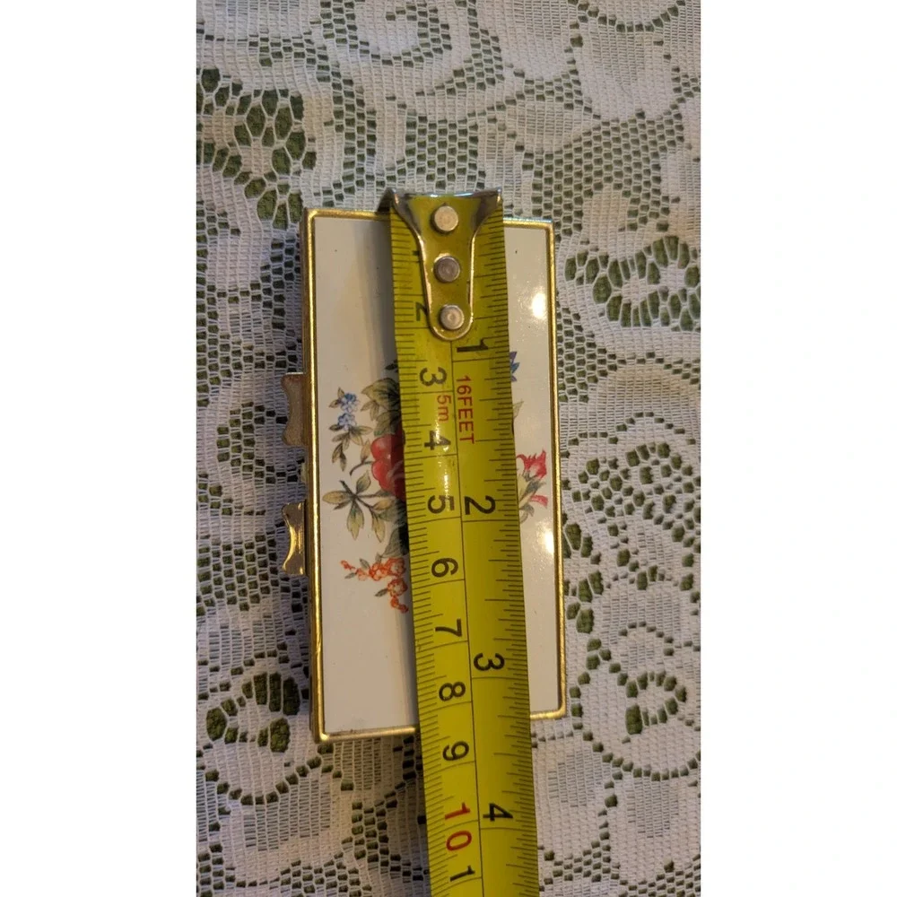 VTG Gold Tone Floral Rose Pill Box with 7 Compartments 1960-1970 Prop Set Medic